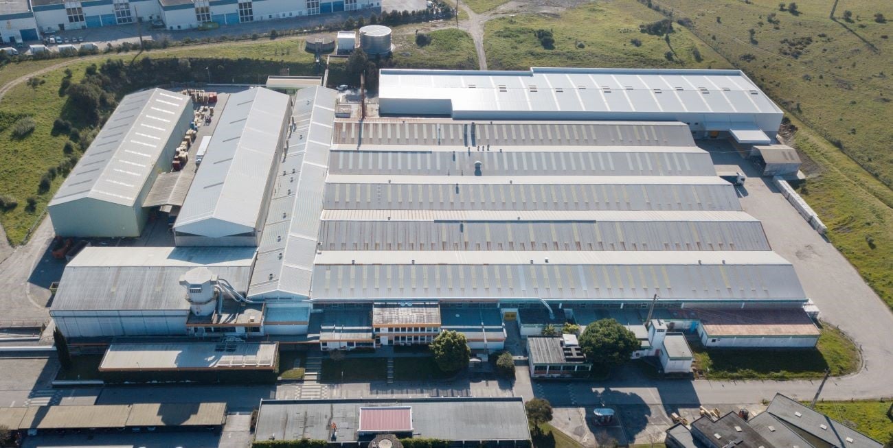 DS Smith has invested more than €50 million euros in its packaging facilities in Portugal in response to a growing demand for sustainable fibre-based packaging solutions